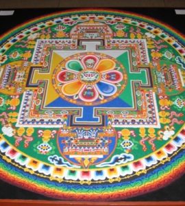 Chenrezig-Sand-Mandala - WikimediaCommons